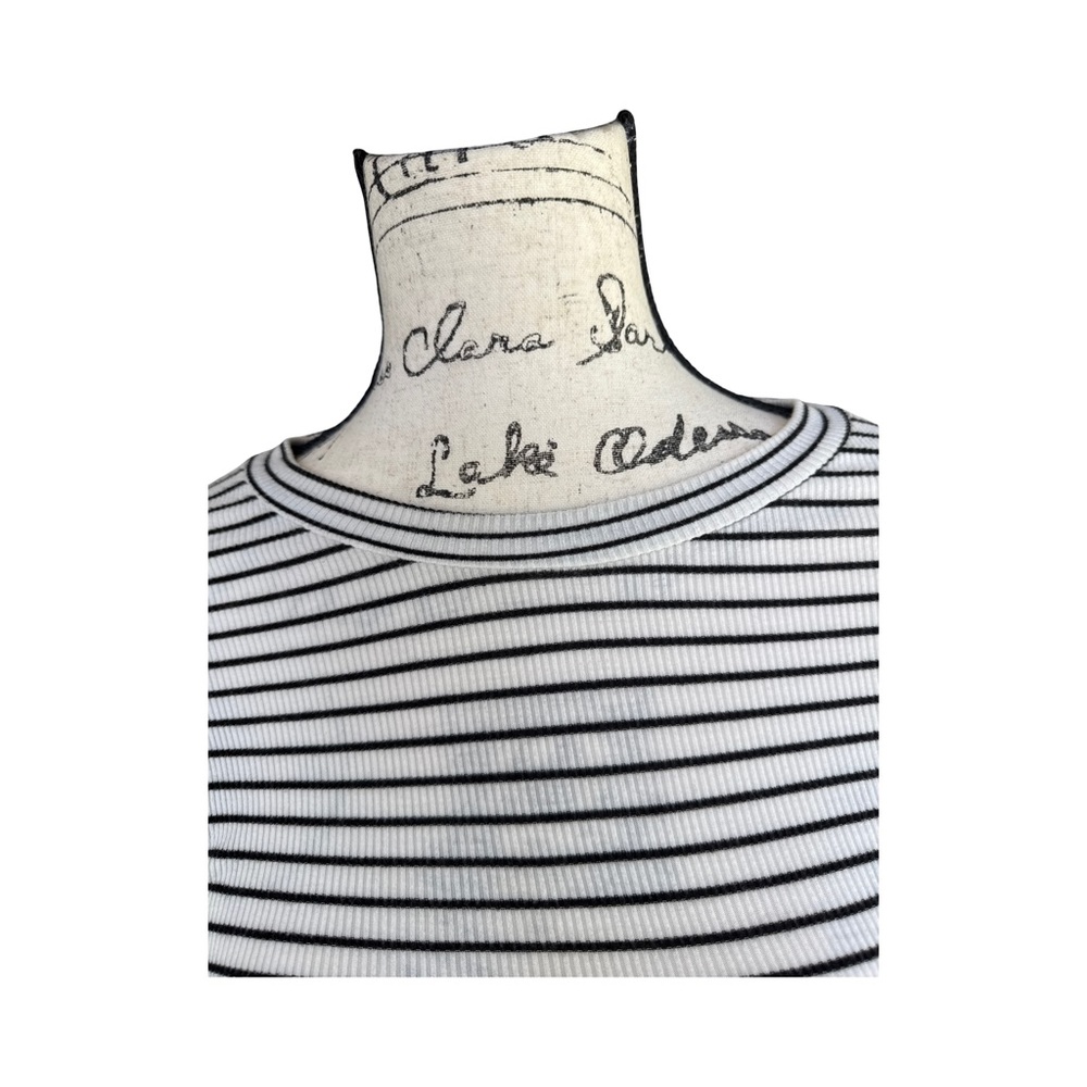 GBTSO Black and White Striped Short Sleeved Crew Neck Knit Tee Women’s Size S - Picture 3 of 6